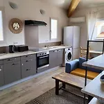 Les Bambous Cosy Climatisé Au Calme De 37 M2 Parking Gratuit à Sur Apartamento